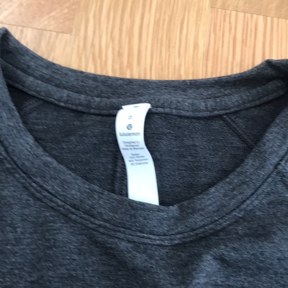 Lululemon tuck and gather pullover - Picture 3 of 5